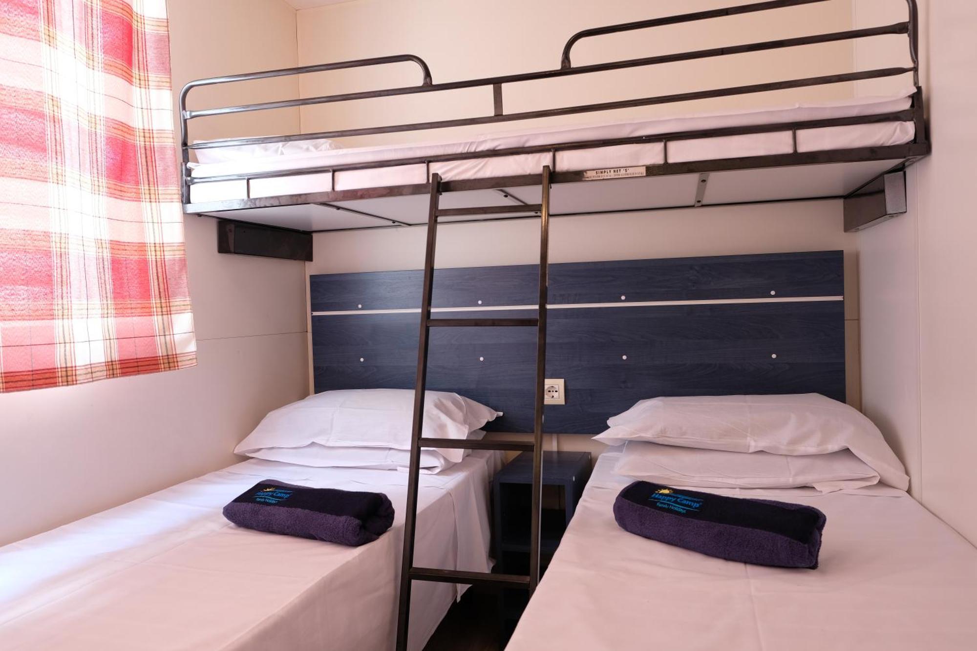 Happy Camp Mobilehomes In Camping Apollonia Plakias Exterior photo